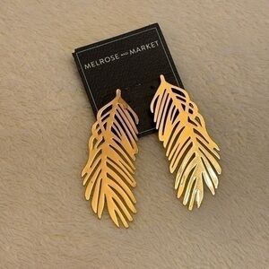 MELROSE AND MARKET GOLD PALM LEAF EARRINGS NWT